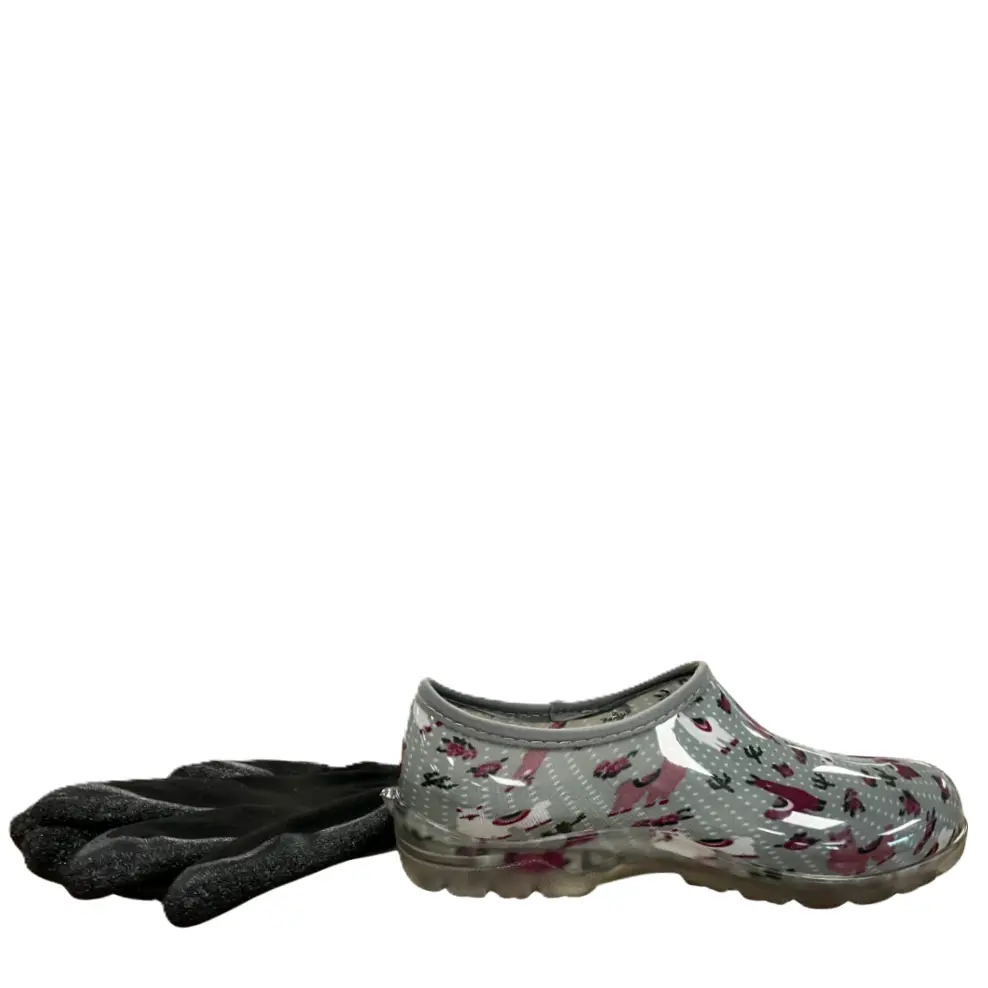 Northside Garden Clog and Gloves gray-pink