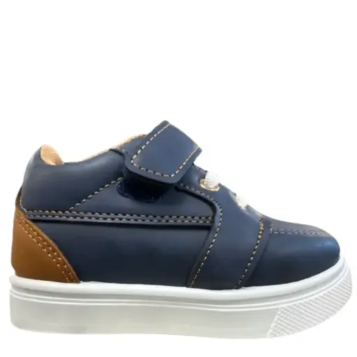 Beverly Hills 95826 Boys' Shoe